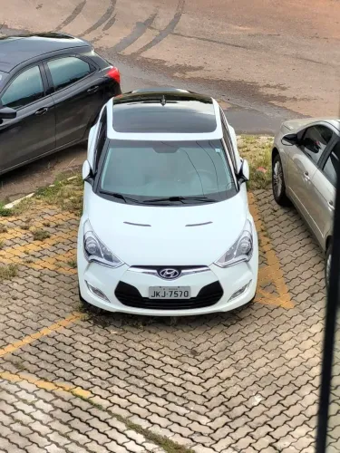 Hyundai Veloster 1.6 16V 140cv Aut. 2013