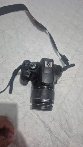 CANON T6