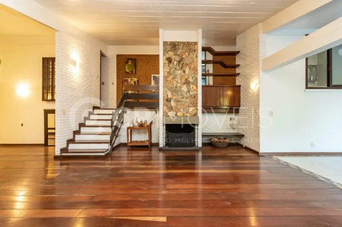 Casa comercial com 320m² bairroBoa Vista