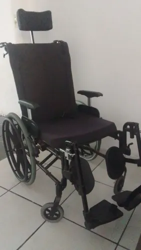 Cadeira de rodas ortobras VD 
