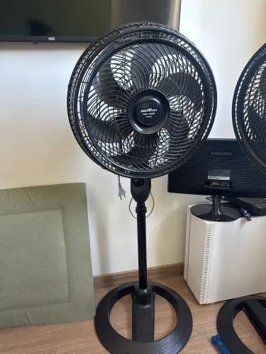 Ventilador de Coluna Britânia 40 cm Turbo 160W - Excelente Estado