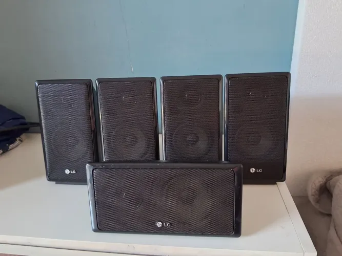 Caixas home theater LG