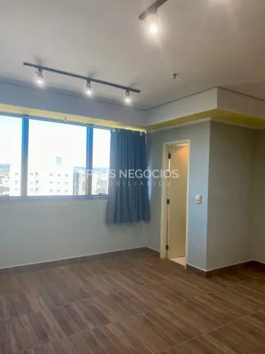 Sala Comercial para locação no Edifício Trade Tower, Centro de Sorocaba Reformada, Estilo