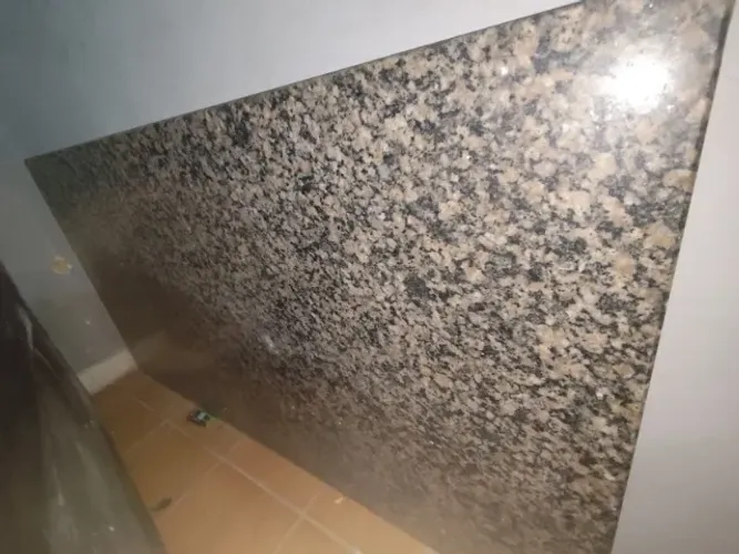 Pedra De Granito   1,50 / 80!