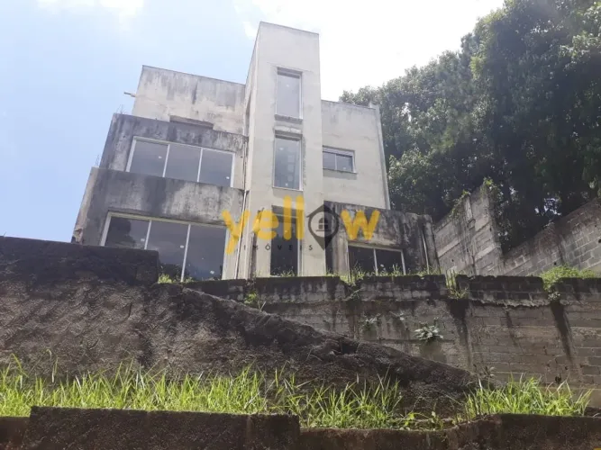 Casa em Condomínio Fechado em Condomínio Arujazinho I, II e III - Arujá, SP