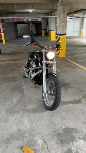 Harley-Davidson Dyna Super Glide Custom 2011