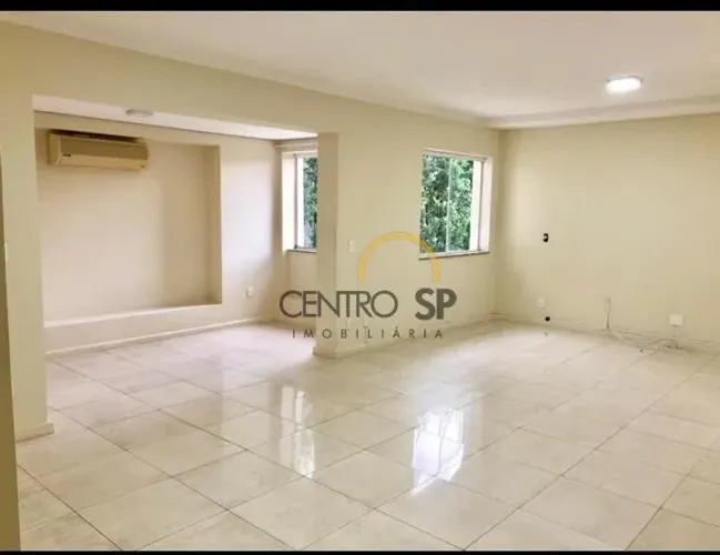 Centreville , Casa com 4 dormitórios à venda, 200 m² por R$ 820.000