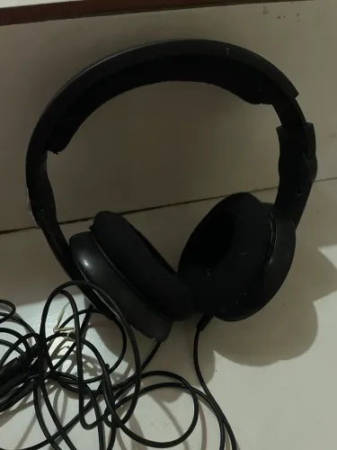 Fone Sennheiser HD 202 Profissional com Adaptador P10 - Funcionando Perfeito 80,00