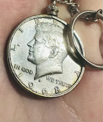 Moeda 1968 em prata dollar