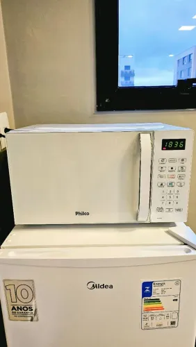 Micro-ondas Philco 20L Branco 110V Impecável