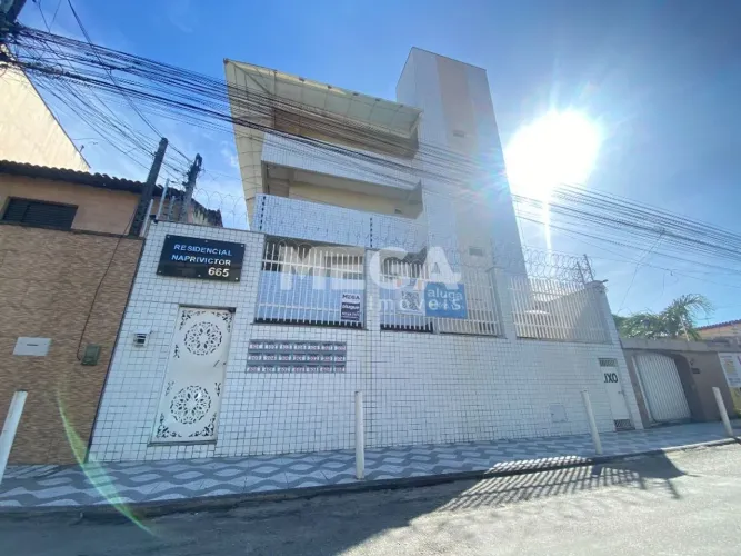 Apartamento com 2 quartos no bairro Benfica em Fortaleza, CE