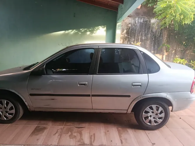 Chevrolet Corsa SED Class.spirit 1.0/1.0 Flexpower (álcool) 2009
