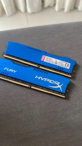 VENDO MEMÓRIAS RAM HYPERX FURY DDR4