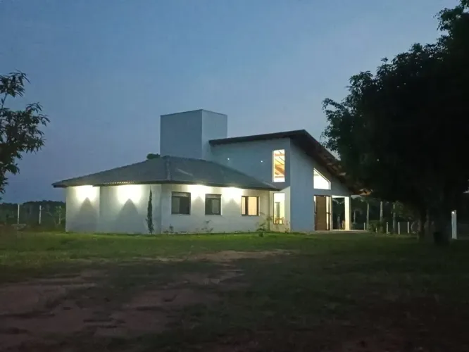BELÍSSIMO SÍTIO COM 64.000 METROS E UMA VISTA MARAVILHOSA