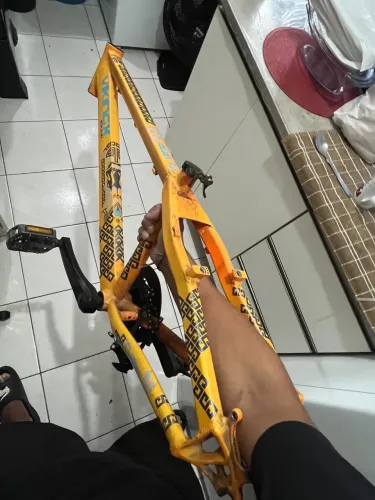 Quadro vikingx tuff 30 laranja precinho ?