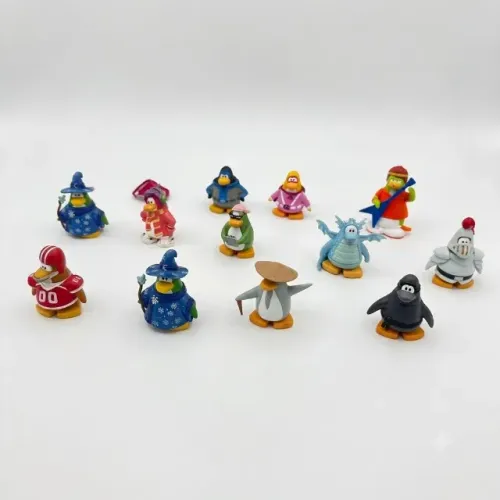 Lote 12 Miniaturas Club Penguin Mix and Match