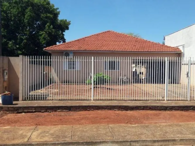 Casa 110 m² - Centro - São Carlos do Ivaí - PR