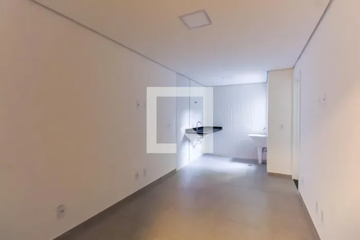 Apartamento à Venda - Vila Invernada, 1 Quarto, 28 m2