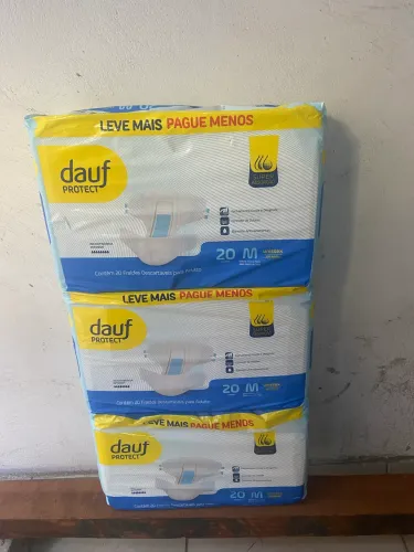 Fraldas descartáveis geriatria 