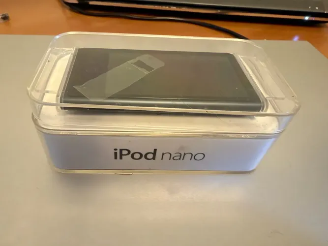 iPod Nano 32gb lacrado caixa intacta (nunca foi usado)