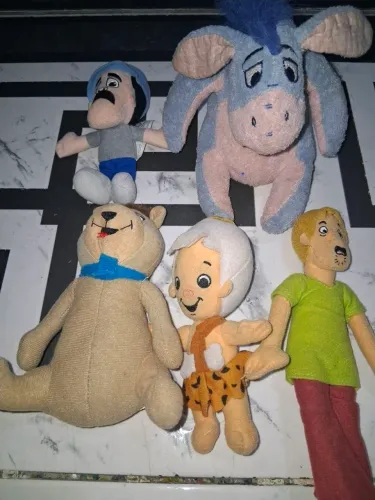 Kit Lote 5 Pelúcias Colecionáveis Antigas (Chaves, Hanna-Barbera E Disney)
