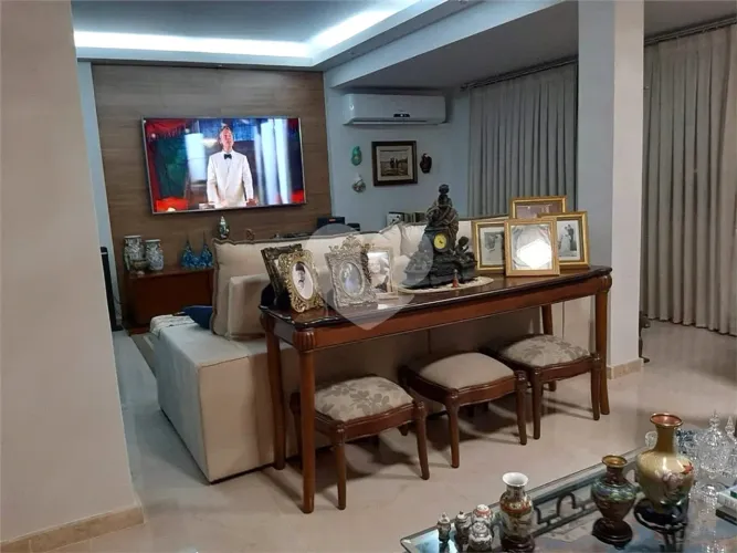 Apartamento à venda com 3 quartos, sendo 1 suíte, no condomínio Pompeia., Rio de Janeiro -