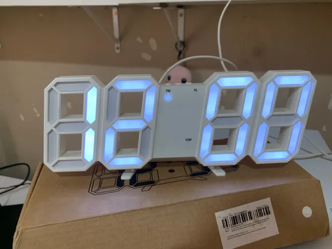 Relógio digital led