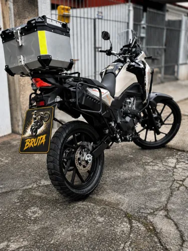 XRE SAHARA 300 ADV