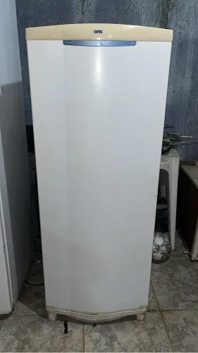 Geladeira cônsul 280 litros