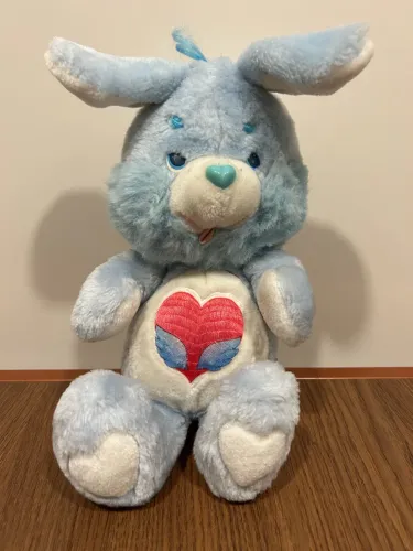 Raríssimo Pelucia Swift Heart (Coração Veloz) Coelho anos 80