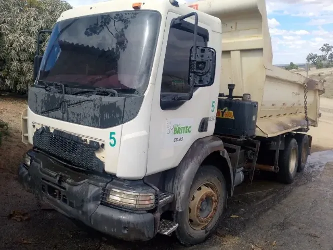 VOLVO VM 330 - 2014/15