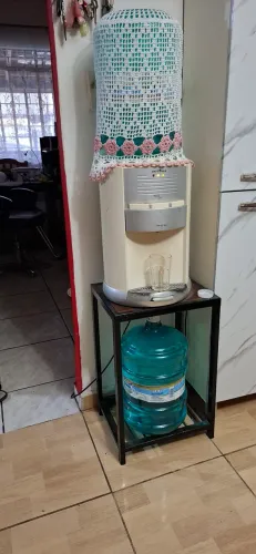 Bebedeiro de água gelada