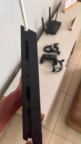 Ps4 slim 1tb