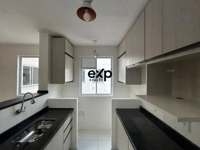 Apartamento Novo e Semi Mobiliado em Condomínio Clube - Campo Largo