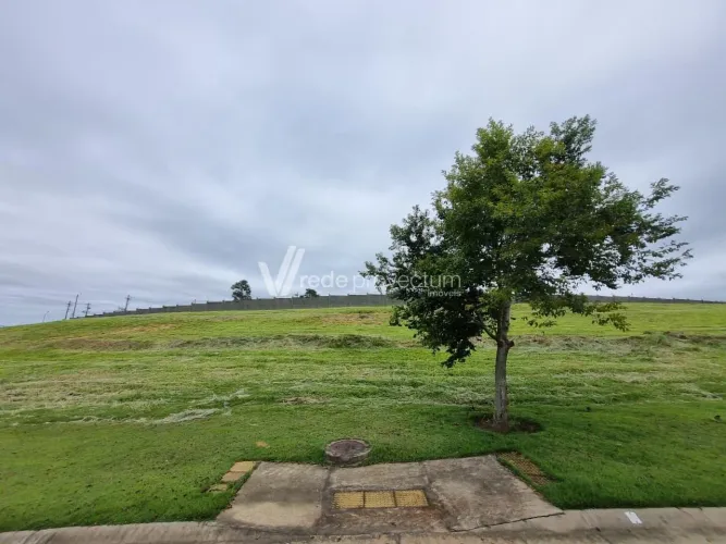 Lote à venda. Lot. Res. Entreverdes-Sousas: 1.439m², 30m de frente. Excel. Local. R$ 1.900
