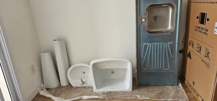 Venda dessas peças sem uso pia, lavabo e tanque