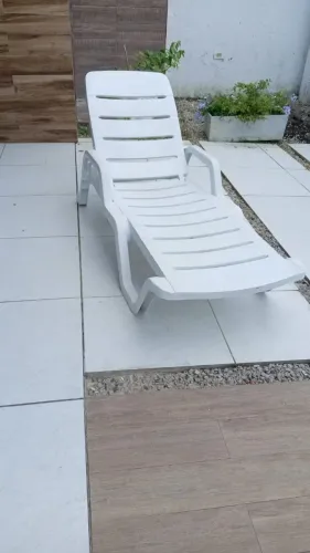 cadeira de piscina