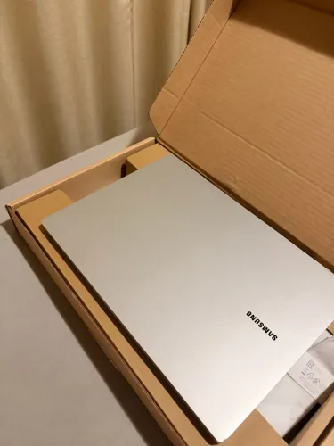 NOTEBOOK GALAXY BOOK GO