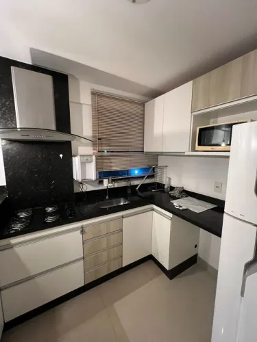 Alugo apartamento no Lúcio Costa