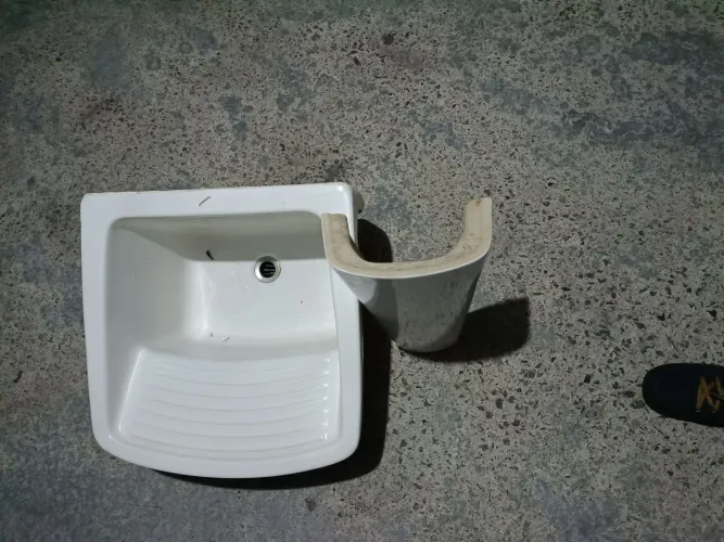 Tanque de louça
