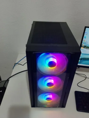 Super COMPUTADOR GAMER e uso profissional
