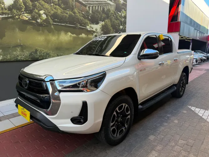 Toyota Hilux CD SRX 4X4 2.8 TDI 16V Diesel Aut. 2022