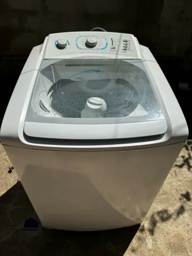 Máquina de lavar Eletrolux 15kg