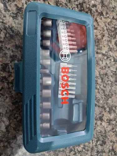 Maleta Bosch 12 chaves de soquete 16 pontas de parafusar 