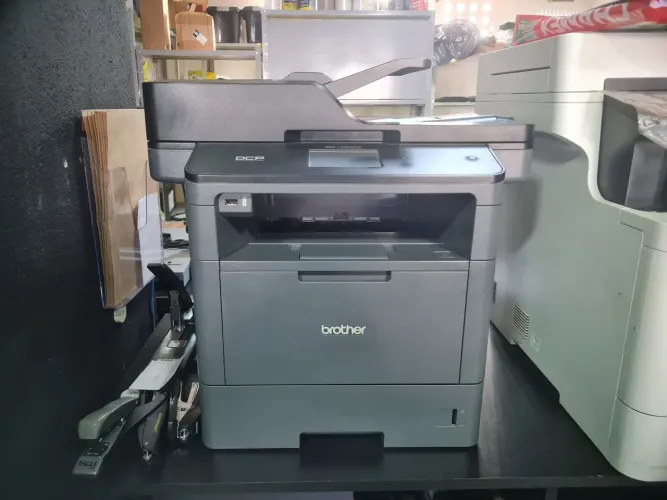 Impressora Monocromática DCP-L5652DN - Brother