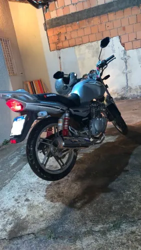 SUZUKI GSR 150I