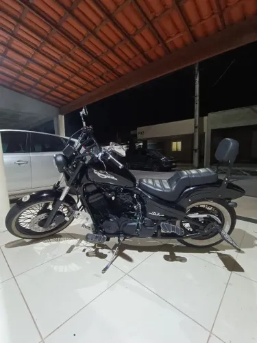 Shadow 600 VT impecável 