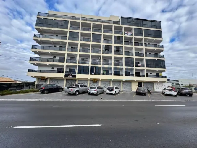 Loja Comercial à Venda com 30 m³ em Taguatinga Norte, Brasília