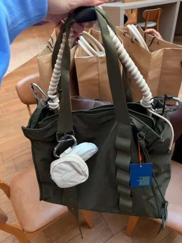 bolsa tote verde alexandre pavão + riachuelo