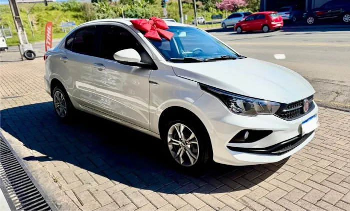 Fiat Cronos Drive 1.3 8V Flex 2020